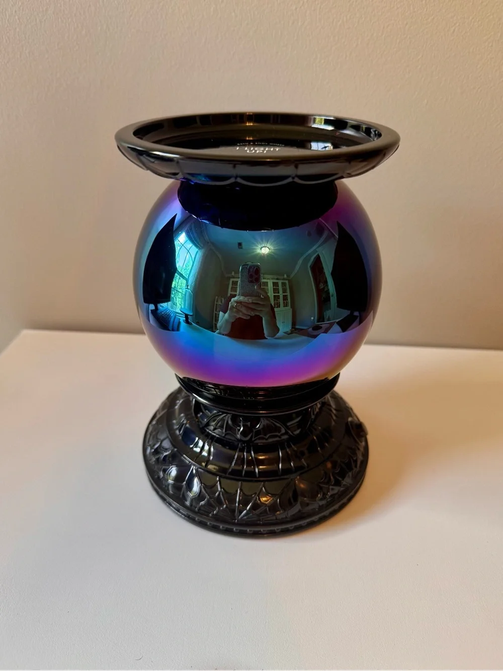 Bath & Body Works Halloween Light Up Purple Skull In Globe Candle Holder